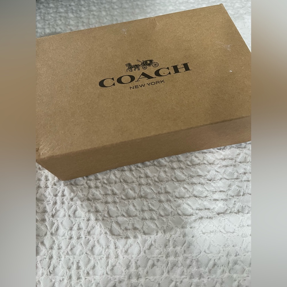Coach wallet - Picture 2 of 7